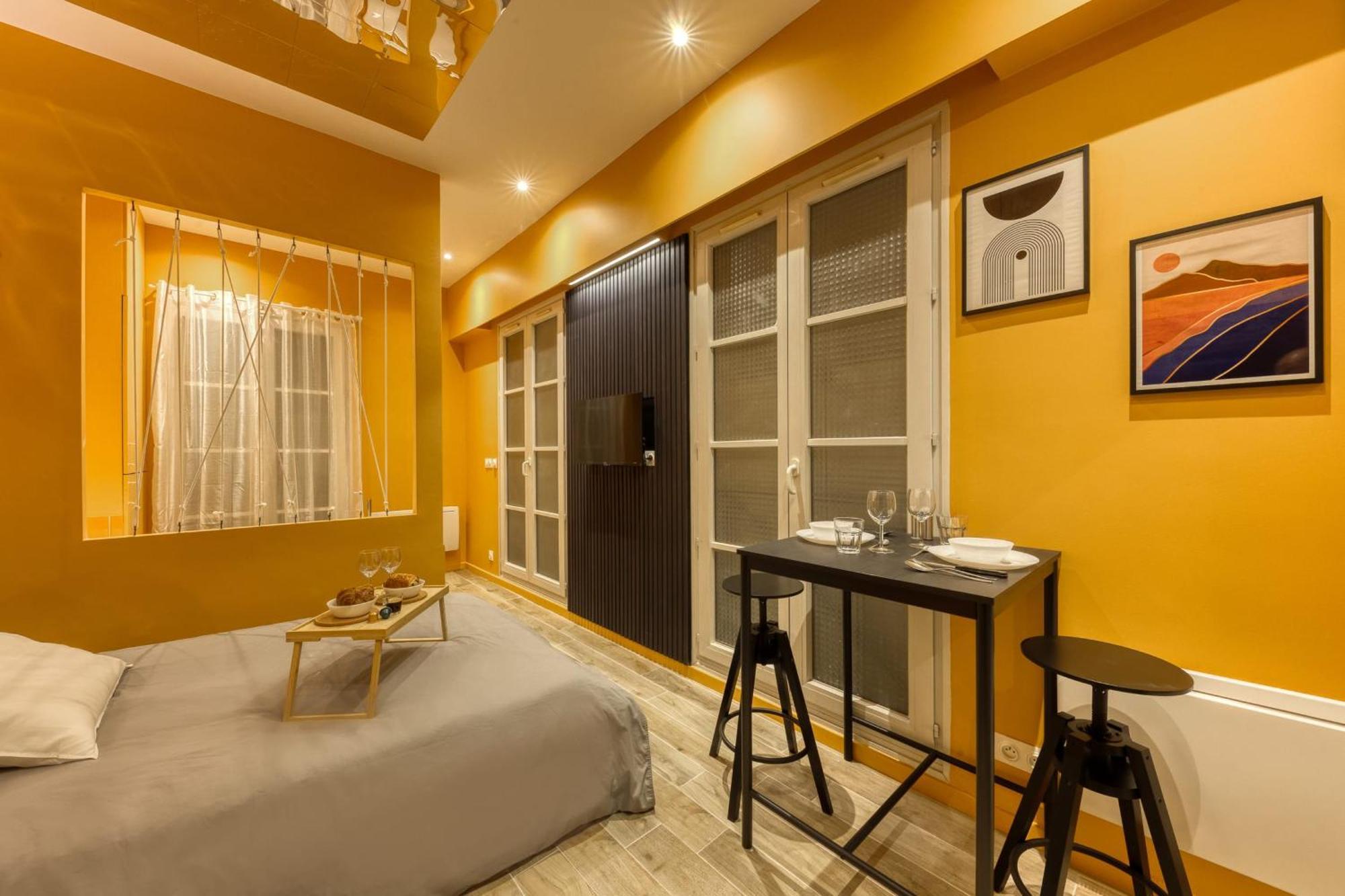 Deluxe Spa Suite Caramel Sweetness Melun Exterior foto